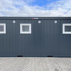 Container